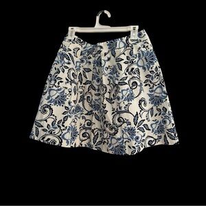 NWT LOFT White Skirt with Blue Floral Print (size 4).